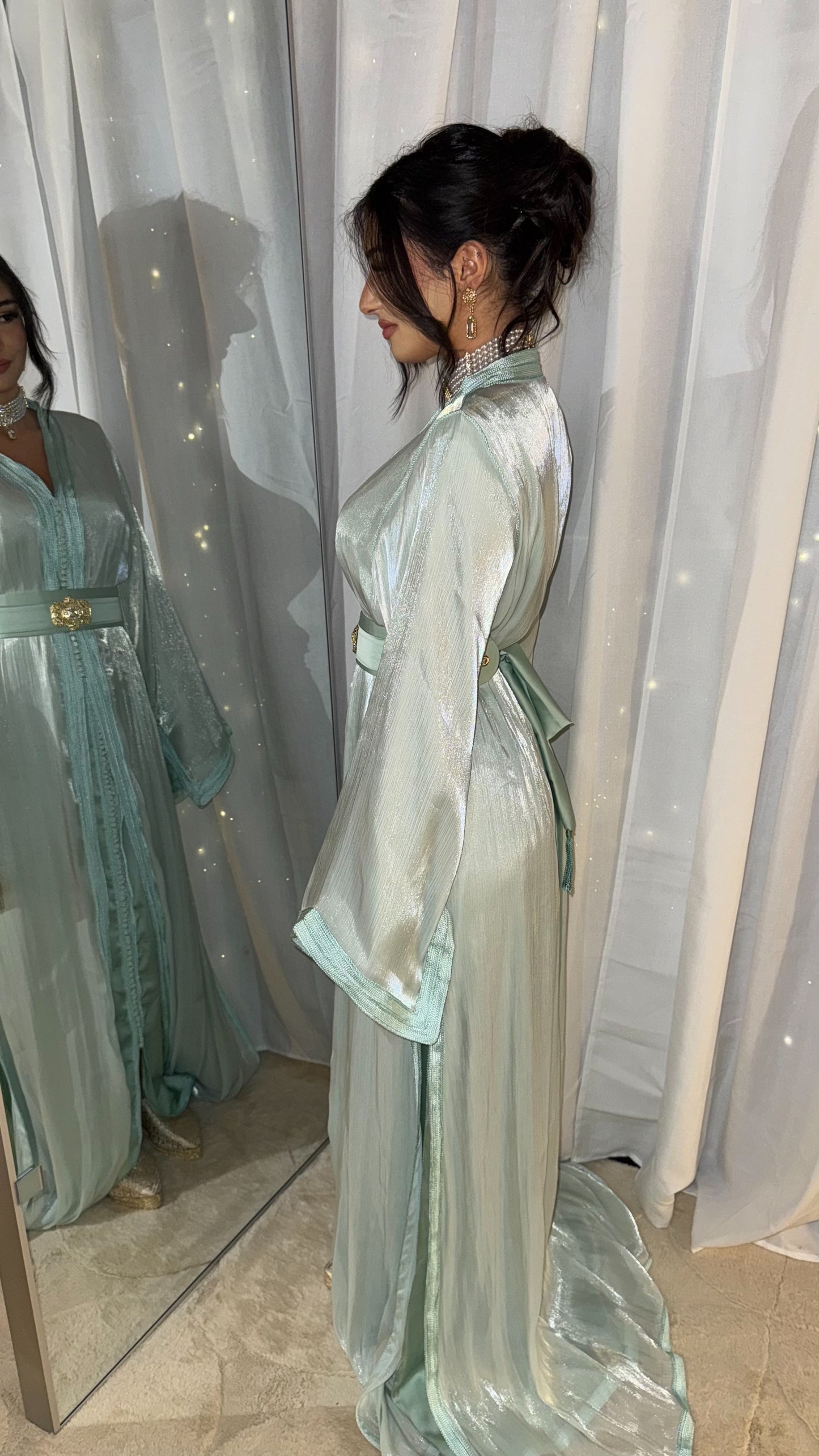 Caftan vert clair douceur satinée