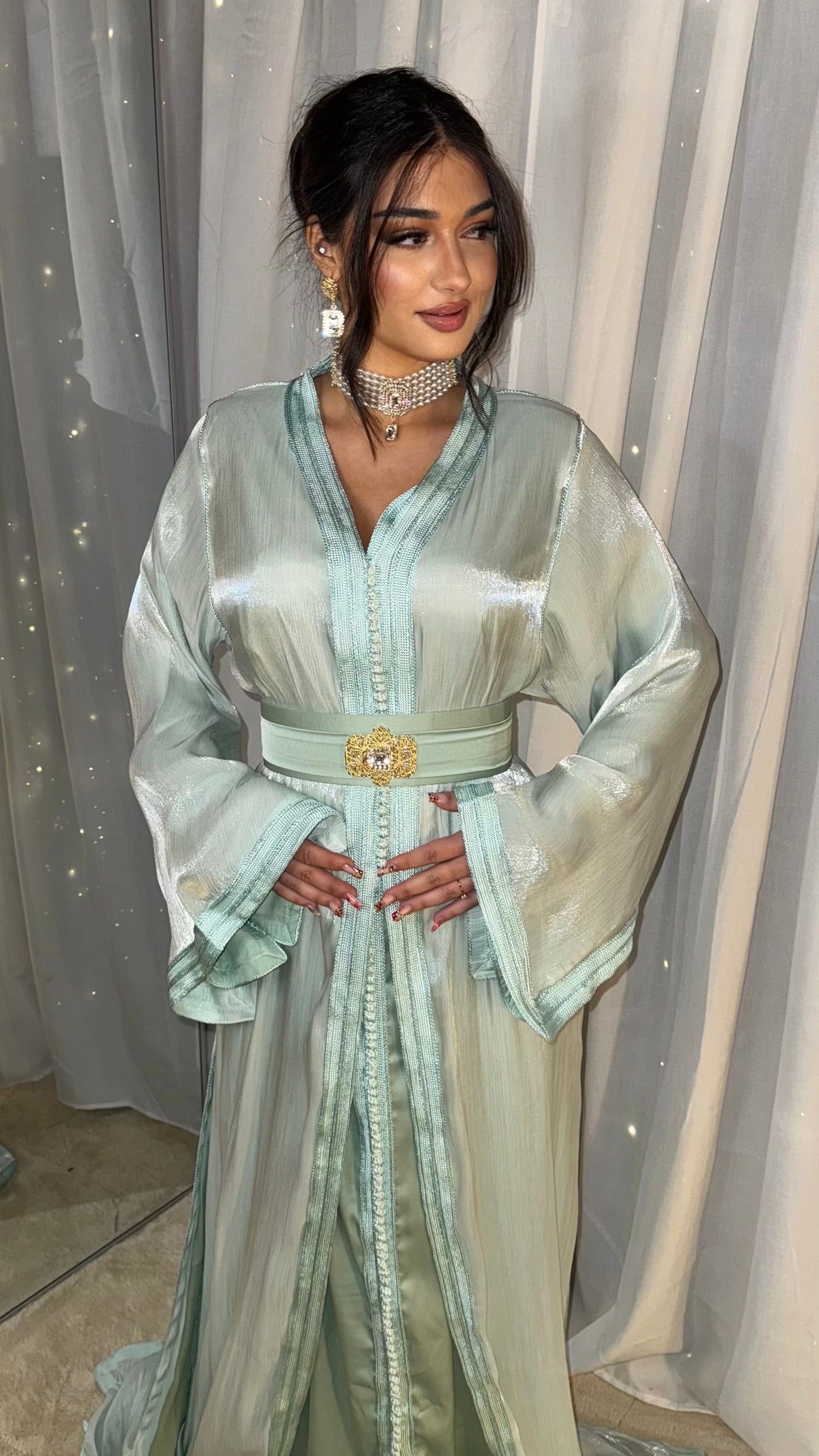 Caftan vert clair douceur satinée